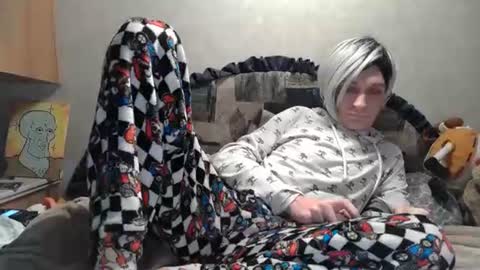 Snapshot of alishaluv chatting on 11-12-25, 02:34 Alisha online show from 11-12-25, 02:34