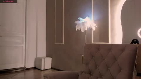 Alisia online show from 10-09-25, 08:45