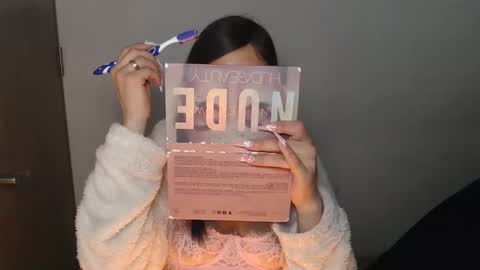 alison_squirts online show from 01-10-26, 07:04