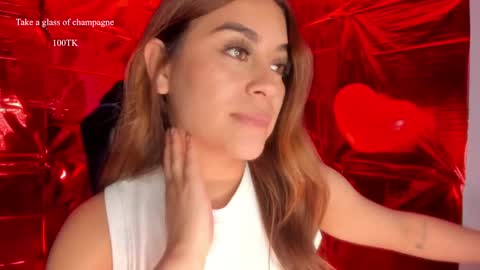 Snapshot of aliss_es chatting on 02-15-25, 04:34 ALISS online show from 02-15-25, 04:34