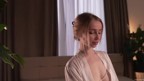 Alissa online show from 10-21-25, 07:31