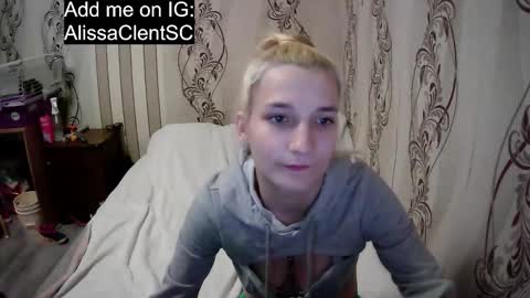 Snapshot of alissaclent chatting on 12-04-25, 10:29 alissaclent online show from 12-04-25, 10:29