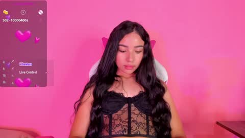 Snapshot of alissarose_ chatting on 02-04-25, 11:06 Mara Isabel online show from 02-04-25, 11:06