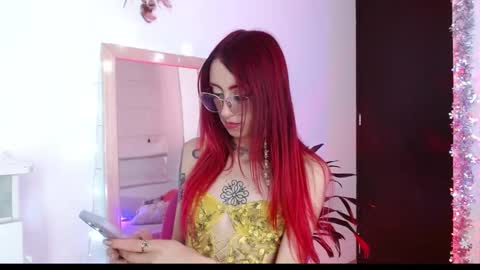 alissesallie_ online show from 01-08-25, 02:25