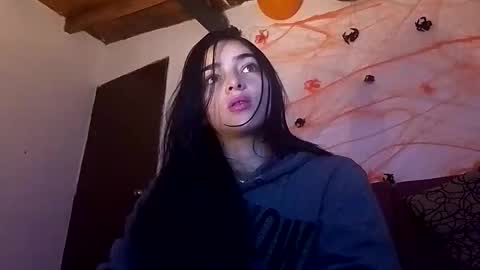 Alisson369  online show from 10-20-25, 10:05