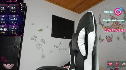 Snapshot of alisson_hoffman05 chatting on 11-01-25, 01:02 Alisson hoffman05 online show from 11-01-25, 01:02