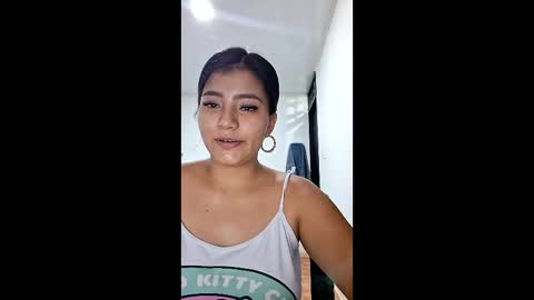 Snapshot of alisson_lover13 chatting on 02-05-26, 04:00 Alisson Lover13 online show from 02-05-26, 04:00