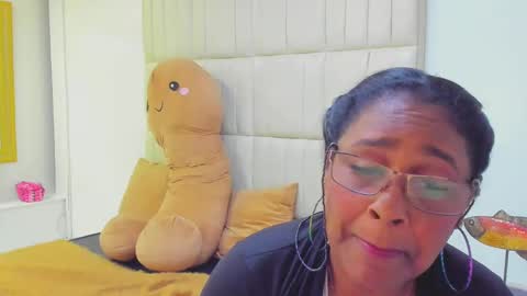 Snapshot of alisson_morrist chatting on 12-18-24, 07:36 alisson_morrist online show from 12-18-24, 07:36