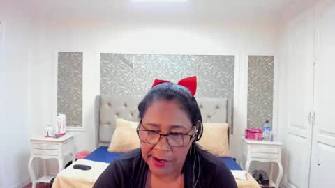 Snapshot of alisson_morrist chatting on 12-19-24, 02:34 alisson_morrist online show from 12-19-24, 02:34