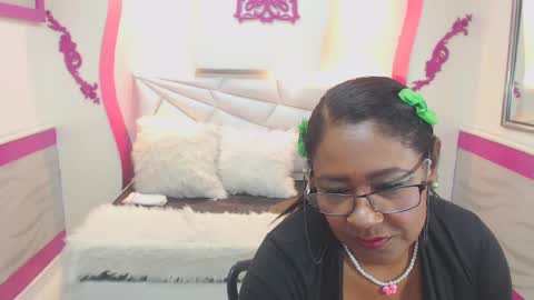 Snapshot of alisson_morrist chatting on 12-21-24, 02:52 alisson_morrist online show from 12-21-24, 02:52