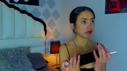 Snapshot of alissonbelucci chatting on 10-20-25, 12:05 Alison online show from 10-20-25, 12:05