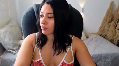 Snapshot of alissonpeer chatting on 11-26-25, 08:21 alissonpeer online show from 11-26-25, 08:21