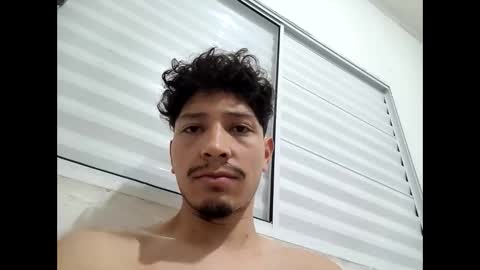 Snapshot of alissonvidal13 chatting on 10-22-25, 05:41 alissonvidal13 online show from 10-22-25, 05:41