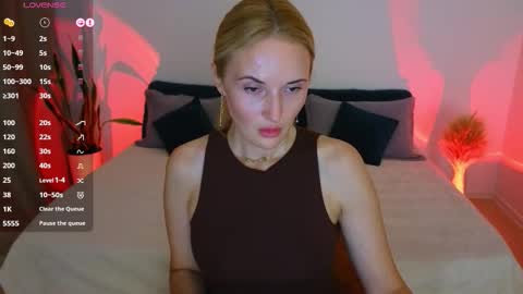 alisssarose online show from 10-08-25, 09:23