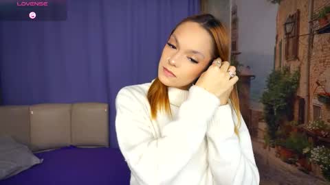 Kim online show from 10-10-25, 06:23