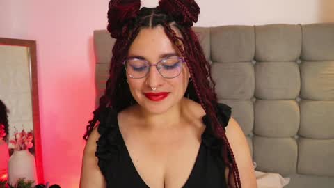 Alix online show from 12-30-24, 08:04