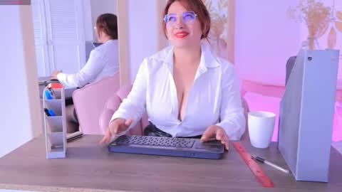 Alix online show from 09-15-25, 08:31
