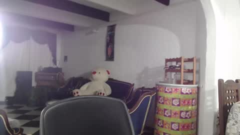 Snapshot of alix_beltran chatting on 03-07-25, 05:51 Alix online show from 03-07-25, 05:51