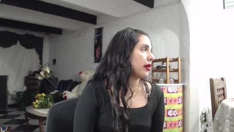 Snapshot of alix_beltran chatting on 03-10-25, 01:12 Alix online show from 03-10-25, 01:12