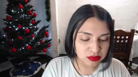 Snapshot of alix_beltran chatting on 11-09-25, 02:10 Alix online show from 11-09-25, 02:10