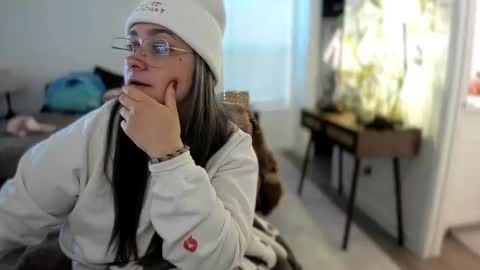 alix_valentine online show from 11-14-25, 03:11