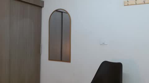 alix online show from 11-06-25, 06:20