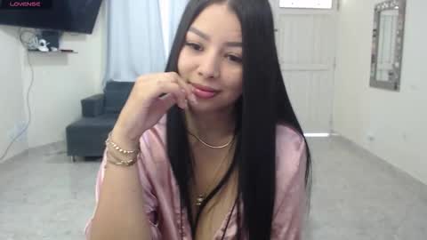 alizee_rae online show from 11-07-25, 03:01