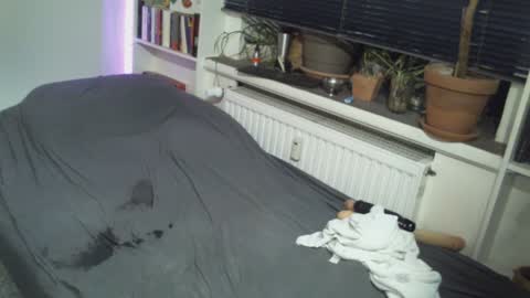 Snapshot of all_ways_big chatting on 12-18-24, 06:03 all_ways_big online show from 12-18-24, 06:03