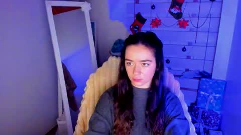 Snapshot of allana_dream chatting on 01-16-26, 07:23 Allana online show from 01-16-26, 07:23