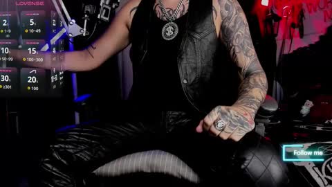   online show from 10-23-25, 11:57