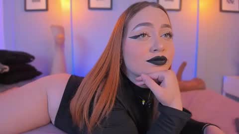 Laura online show from 02-07-26, 05:55