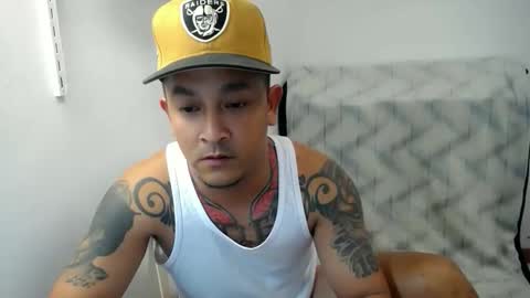 Snapshot of allen_69xx chatting on 11-24-25, 06:51 allen online show from 11-24-25, 06:51