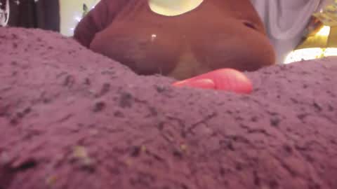 Snapshot of alli_kat78 chatting on 02-21-25, 07:56 Alli Kat online show from 02-21-25, 07:56