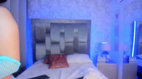 AlliceWinter online show from 10-29-25, 11:34