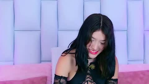 Snapshot of alliciakim chatting on 02-27-25, 10:20 Allicia online show from 02-27-25, 10:20
