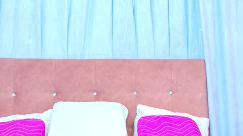 Allicia online show from 11-06-25, 07:26