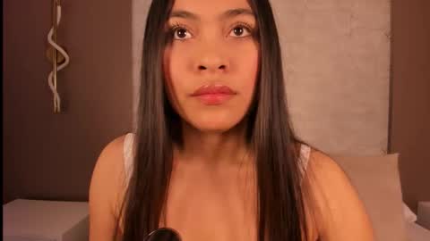 Snapshot of allie_bruce chatting on 10-12-25, 02:54 A L L I E online show from 10-12-25, 02:54