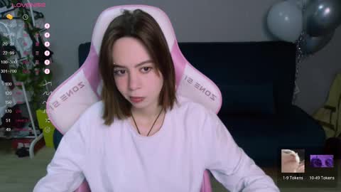 Snapshot of allie_hazie chatting on 01-29-25, 11:56 alice online show from 01-29-25, 11:56