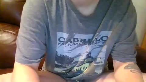 alliebearx online show from 11-12-25, 05:02