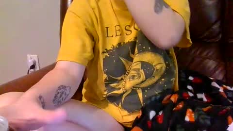 alliebearx online show from 01-08-26, 05:32