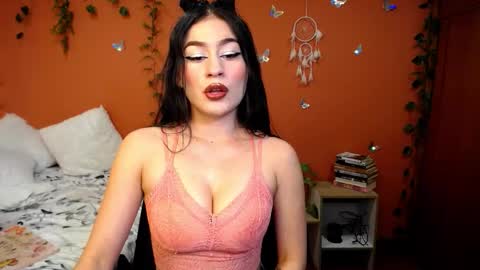 Allie  online show from 10-07-25, 03:42