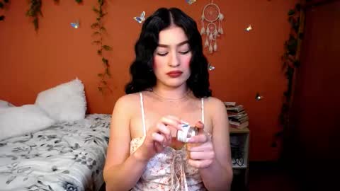 Allie  online show from 10-22-25, 06:07