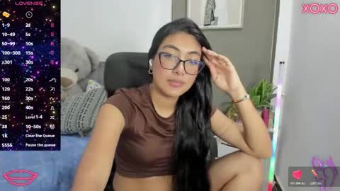 Nana online show from 11-20-25, 02:23