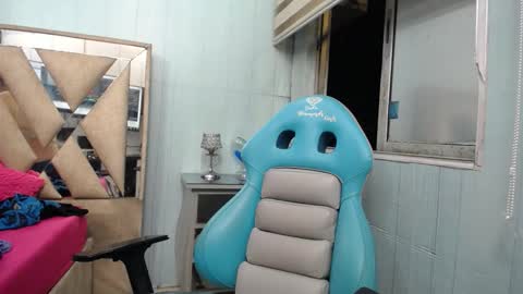 Snapshot of allison_baby20 chatting on 02-23-26, 01:25 Allison online show from 02-23-26, 01:25