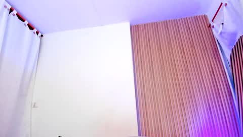 allison_fosther online show from 10-21-25, 03:18