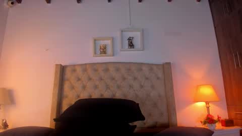 Snapshot of allisson_m chatting on 03-06-26, 12:01 allisson online show from 03-06-26, 12:01