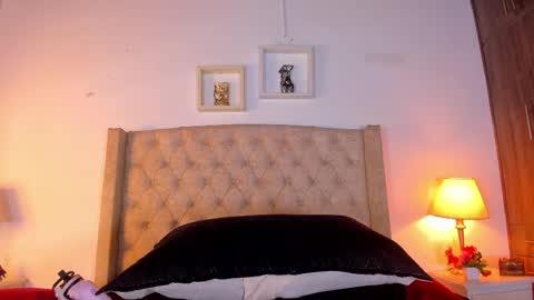 Snapshot of allisson_m chatting on 03-10-26, 12:10 allisson online show from 03-10-26, 12:10