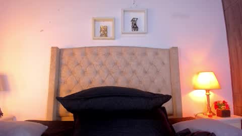 Snapshot of allisson_m chatting on 03-20-26, 12:10 allisson online show from 03-20-26, 12:10