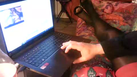 Snapshot of alliste260584 chatting on 03-04-25, 09:32 alliste260584 online show from 03-04-25, 09:32