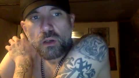 Snapshot of allitrunnin chatting on 01-08-26, 07:21 allitrunnin online show from 01-08-26, 07:21